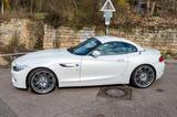 BMW Z4 sDrive 35 is  - BMW Z4 mit Benzin-Antrieb: Weiß, Cabrio