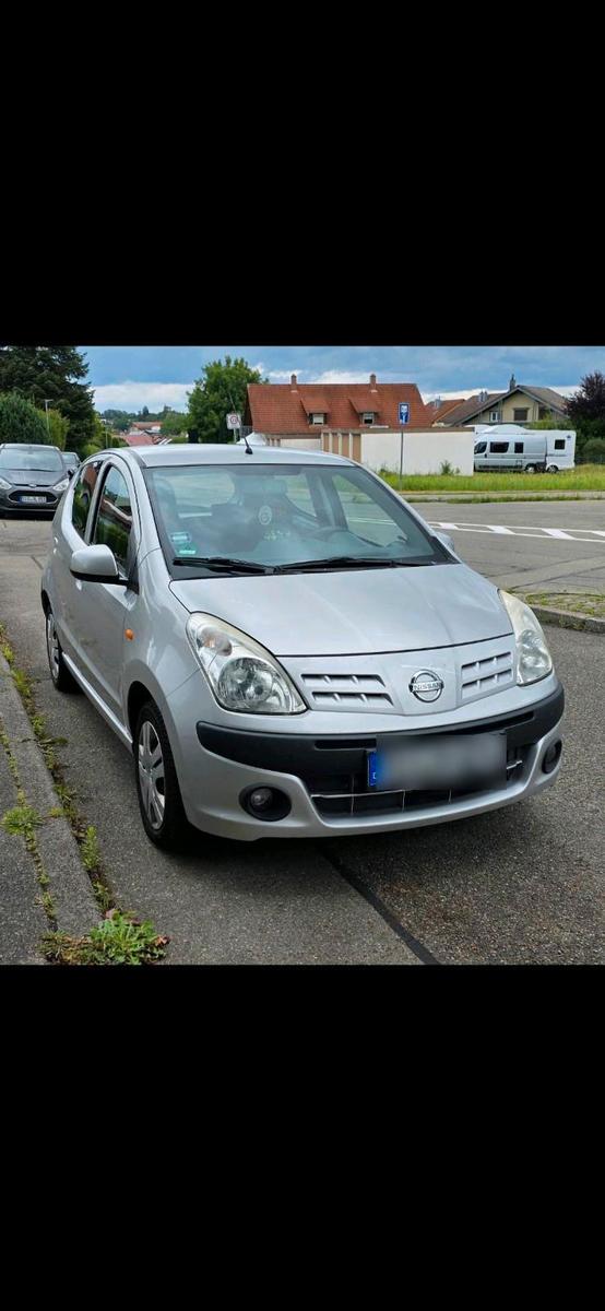 Nissan Pixo