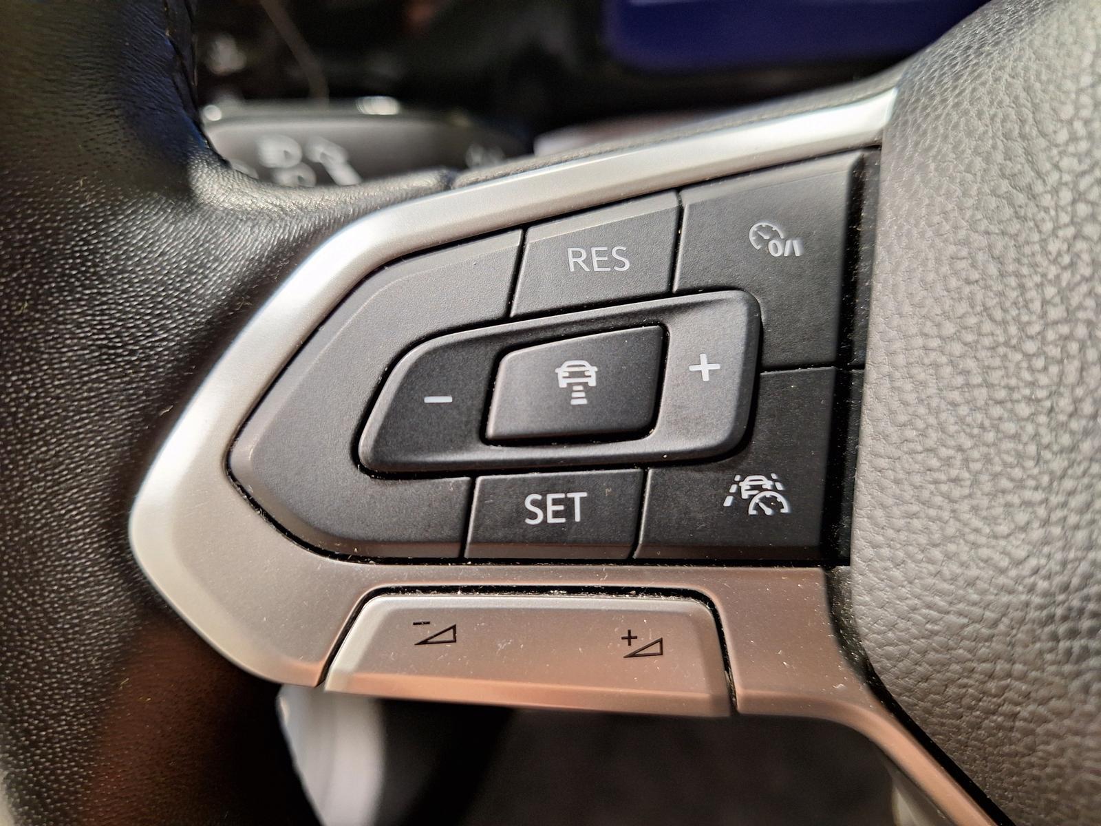 Volkswagen Golf 1.5 TSI Active IQ-Drive Standhzg. 5 J.Garan, миниатюра 21