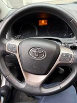 Toyota Avensis Combi Edition 2.2 D-4D Automatik Edition - Toyota Avensis in Frankfurt (Main)