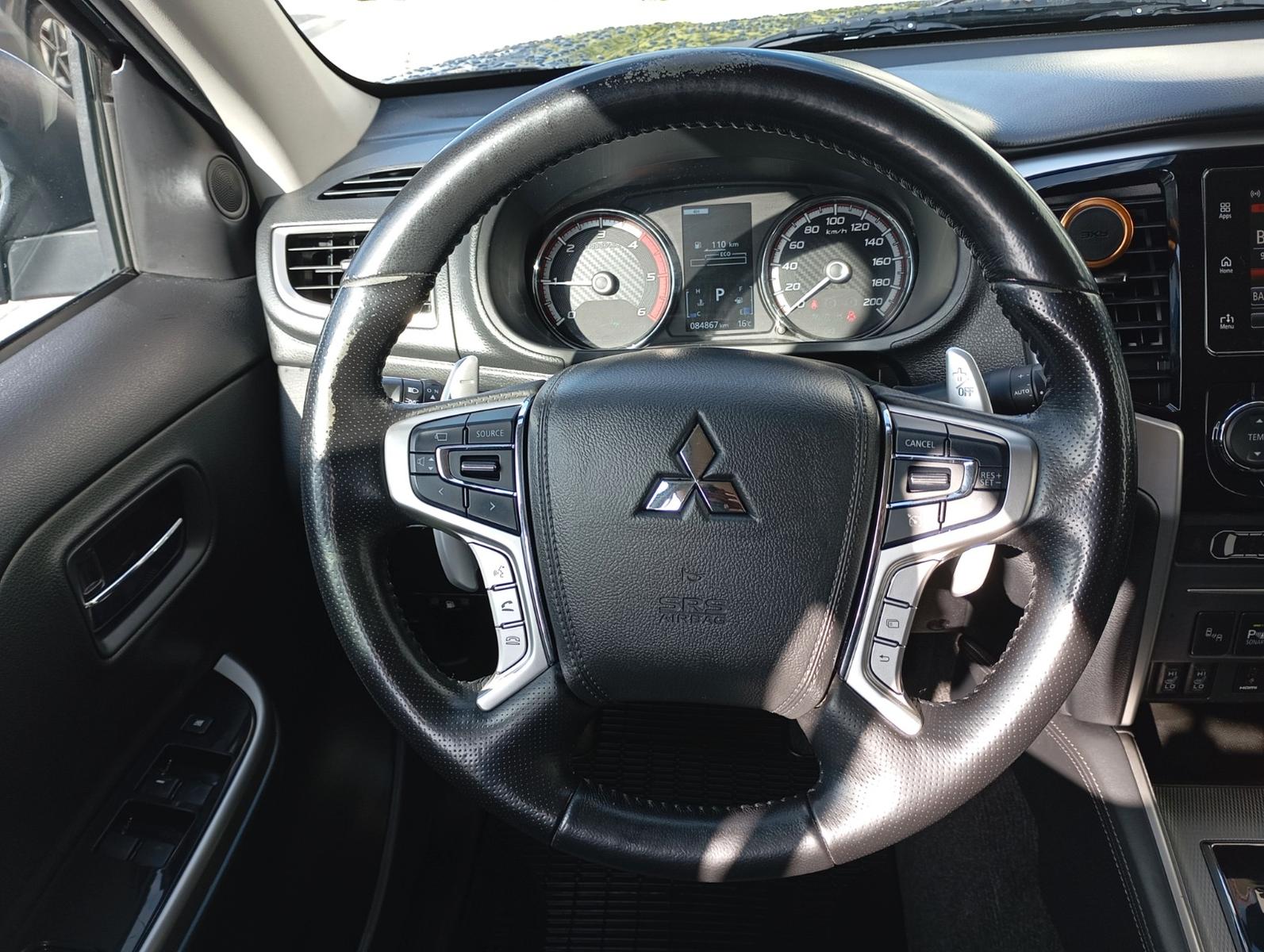 Mitsubishi L200 Top 2.3 Diesel Doppelkabine 4WD A/T