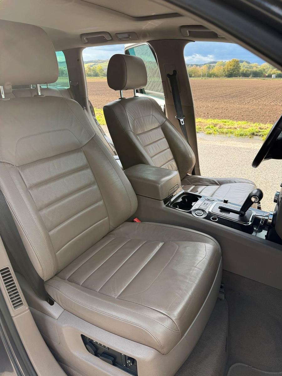 Volkswagen Touareg 2007 — photo 12