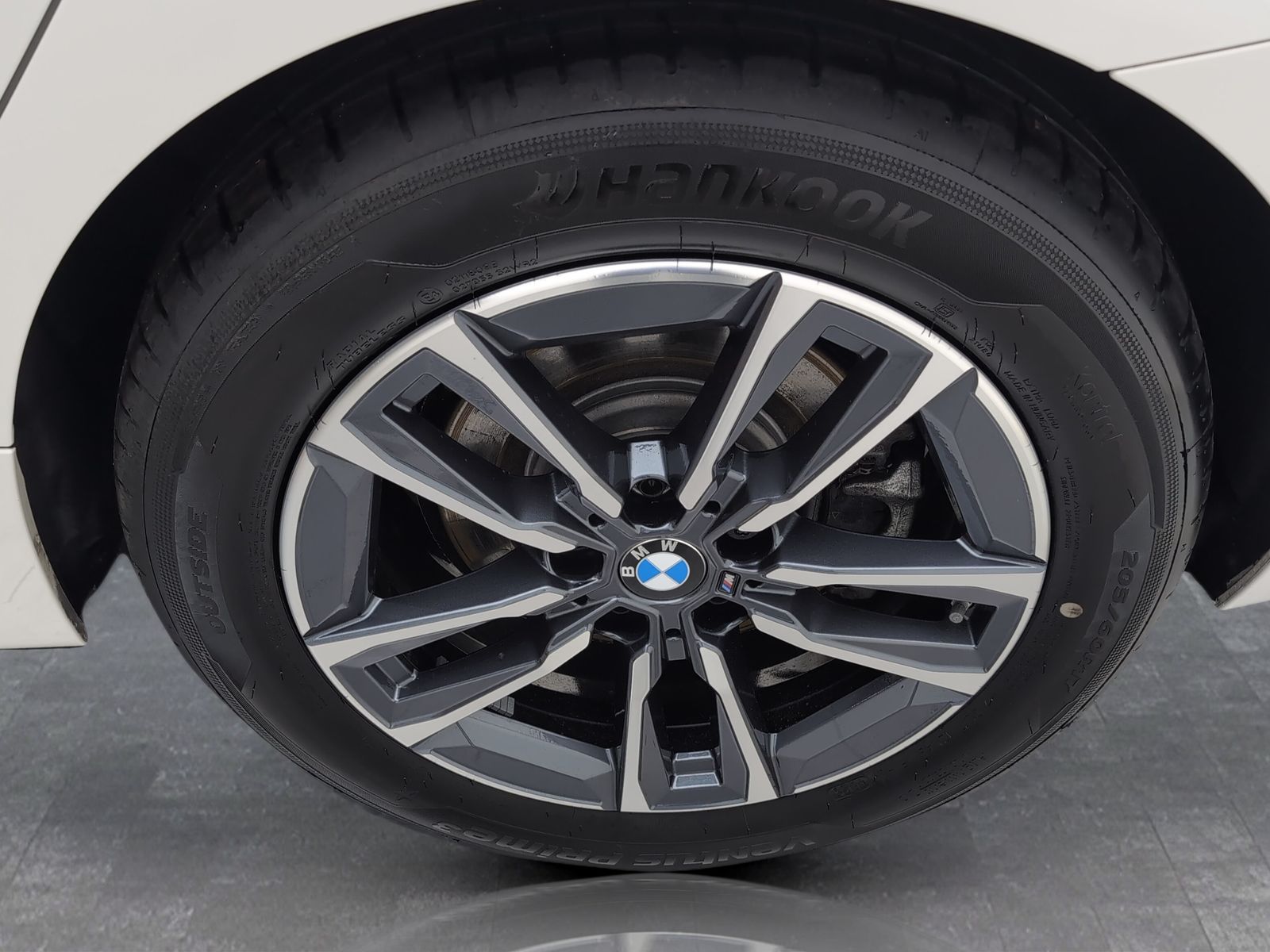 BMW 223 Active Tourer - Bild 17