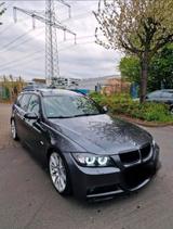 BMW  M  Paket 330d - BMW 330 aus 2006: Kombi