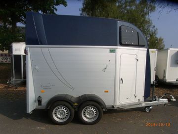 Humbaur Xanthos Aero 2400