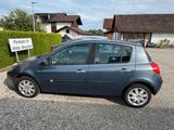 Volkswagen Renault Clio - Volkswagen LT aus 2006
