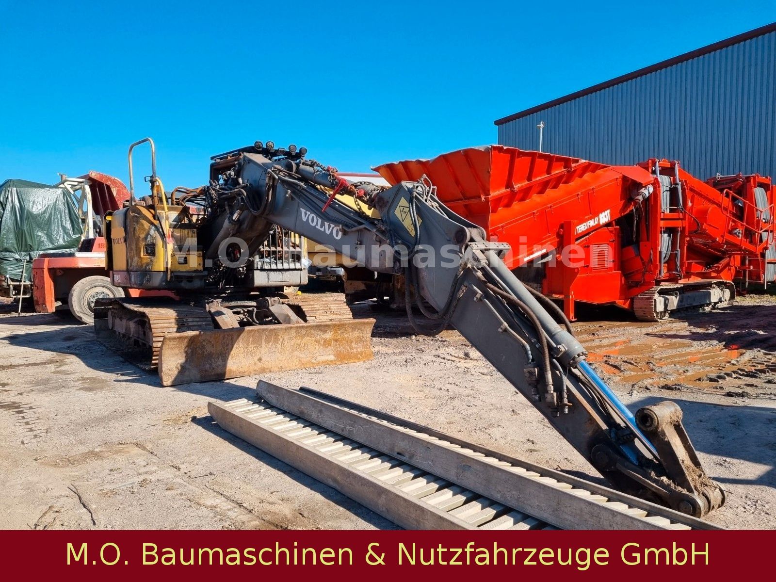 Fahrzeugabbildung Volvo ECR 145 CL / SW / Brandschaden