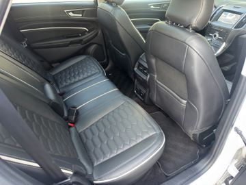 Ford Edge Vignale 4x4 LED+Sitzhzg+Sitzlüftung, Bild 24
