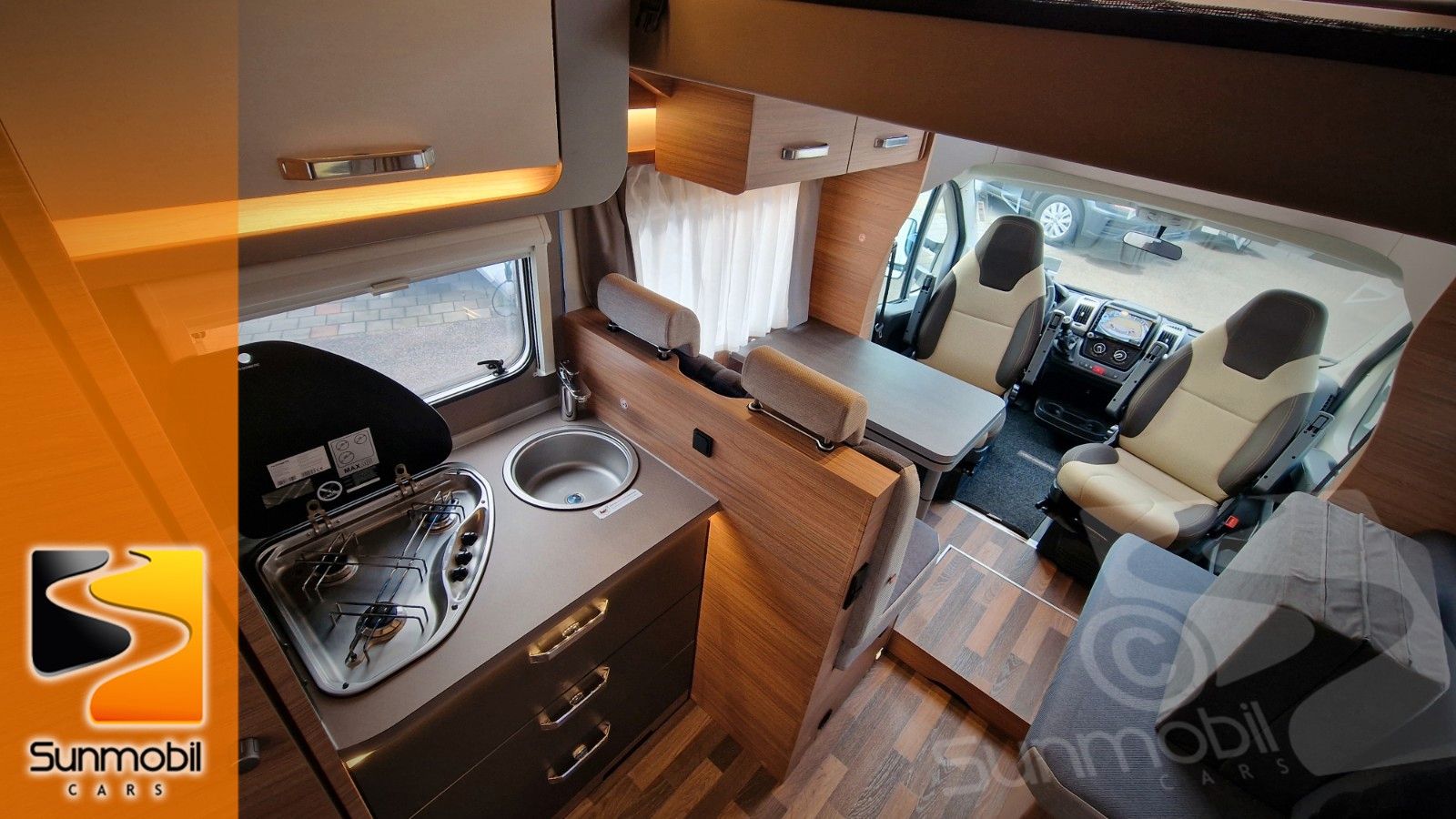 Fahrzeugabbildung Weinsberg CaraSuite 650 MF Lithium Dachklima