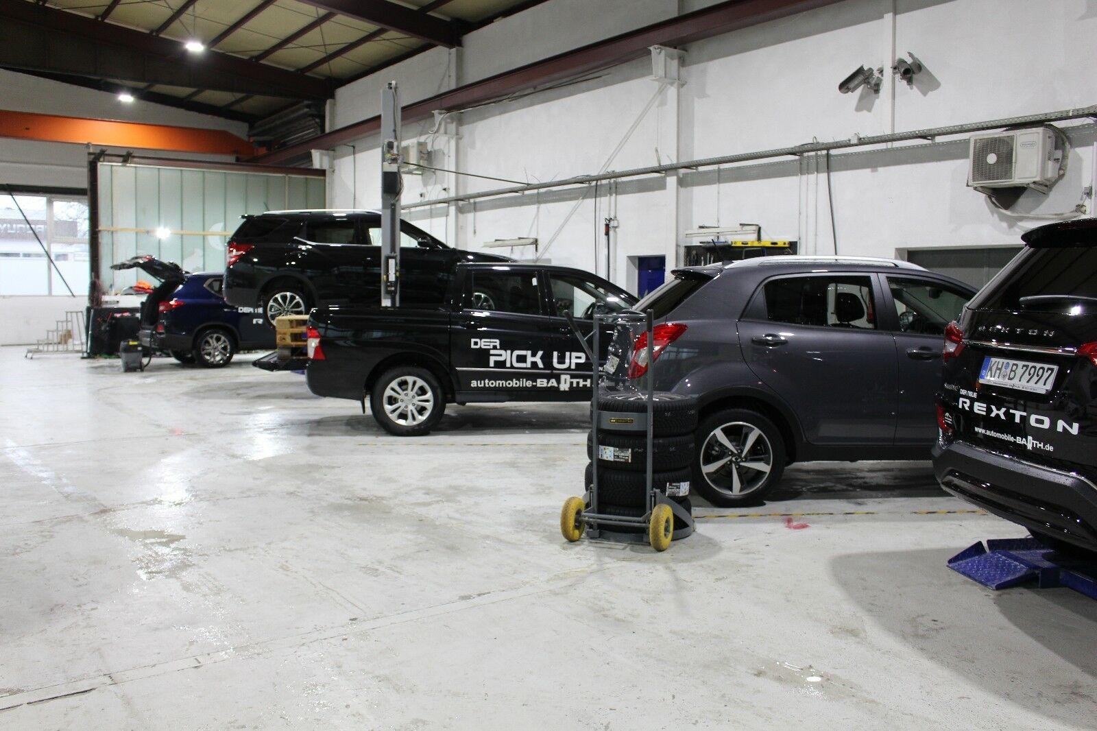 showroom-image-bottom