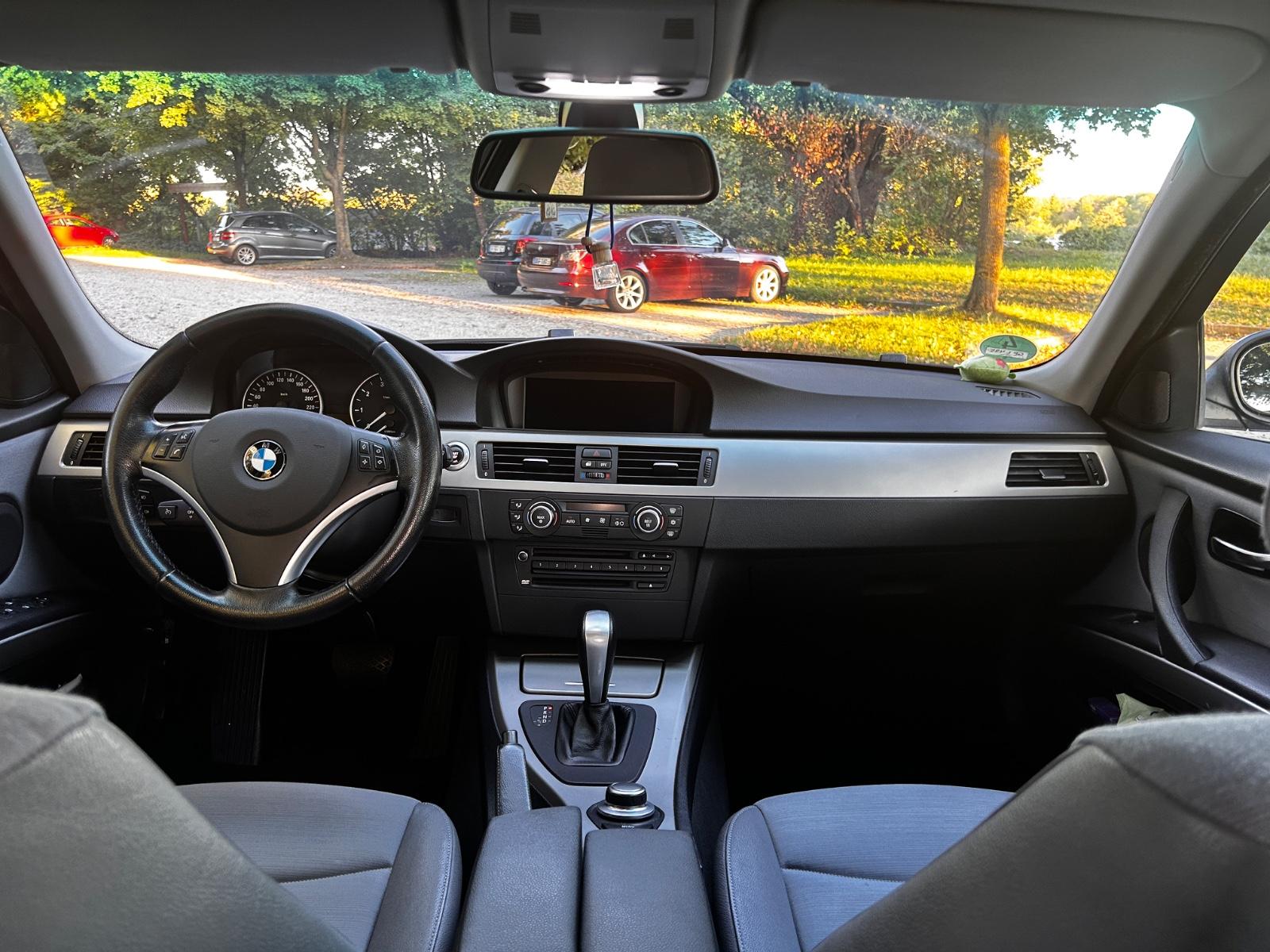 BMW 320 2007 — photo 8