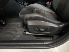 Fahrzeugabbildung BMW 218i Active Tourer M Sport-AHK/Pano/HeadUp/eSitz