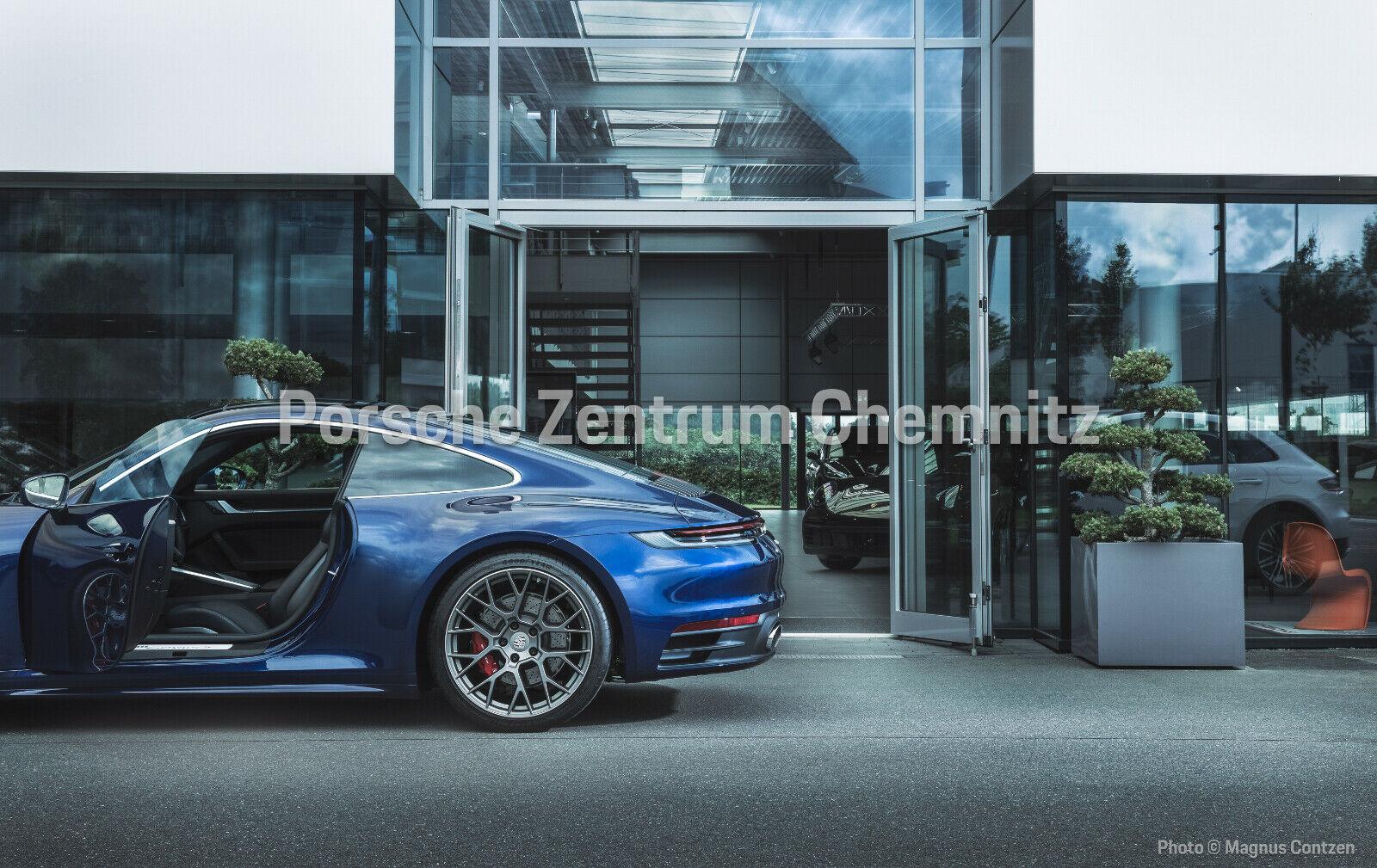 showroom-image-main