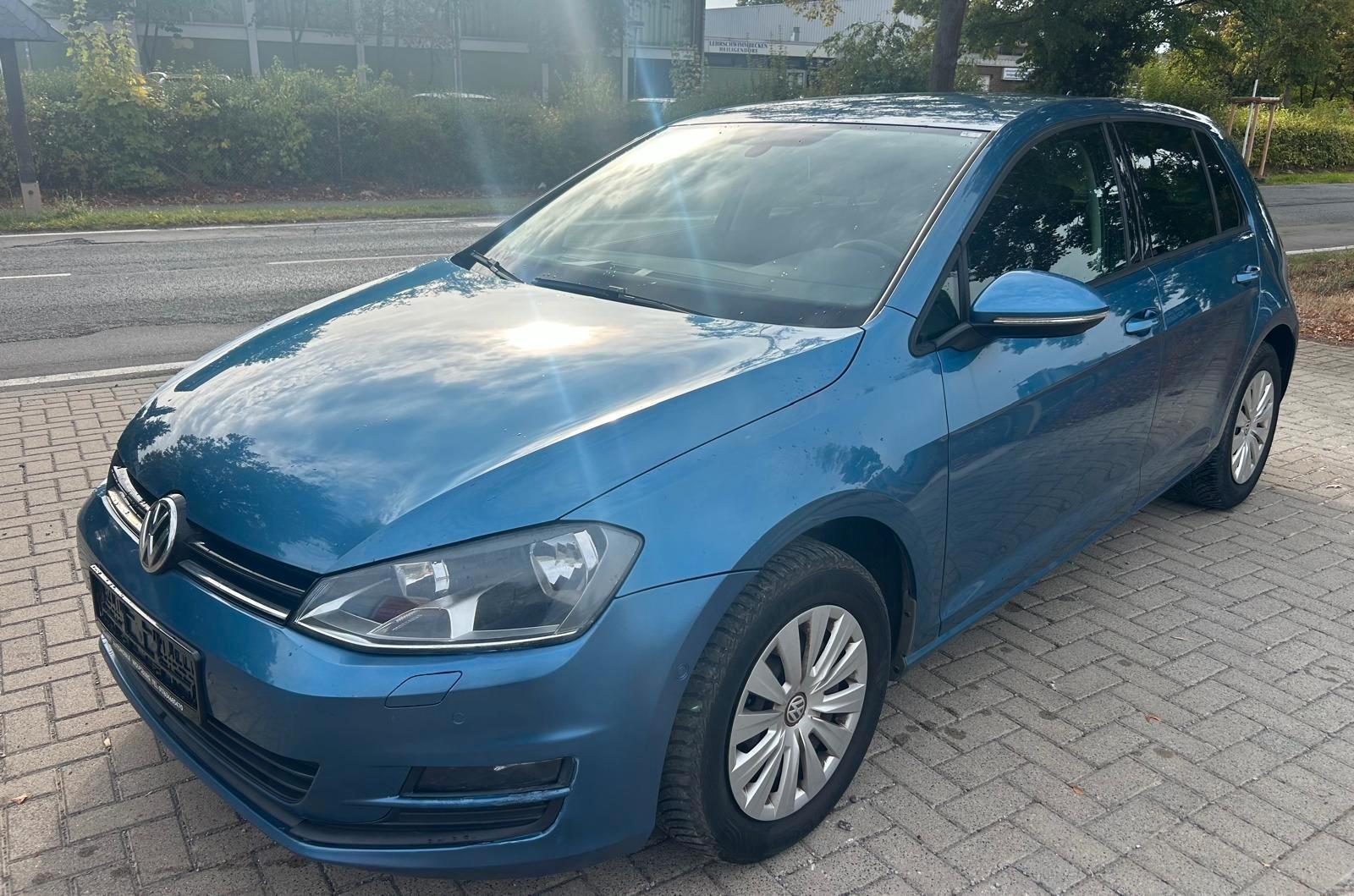 Volkswagen Golf VII Lim. Trendline BMT