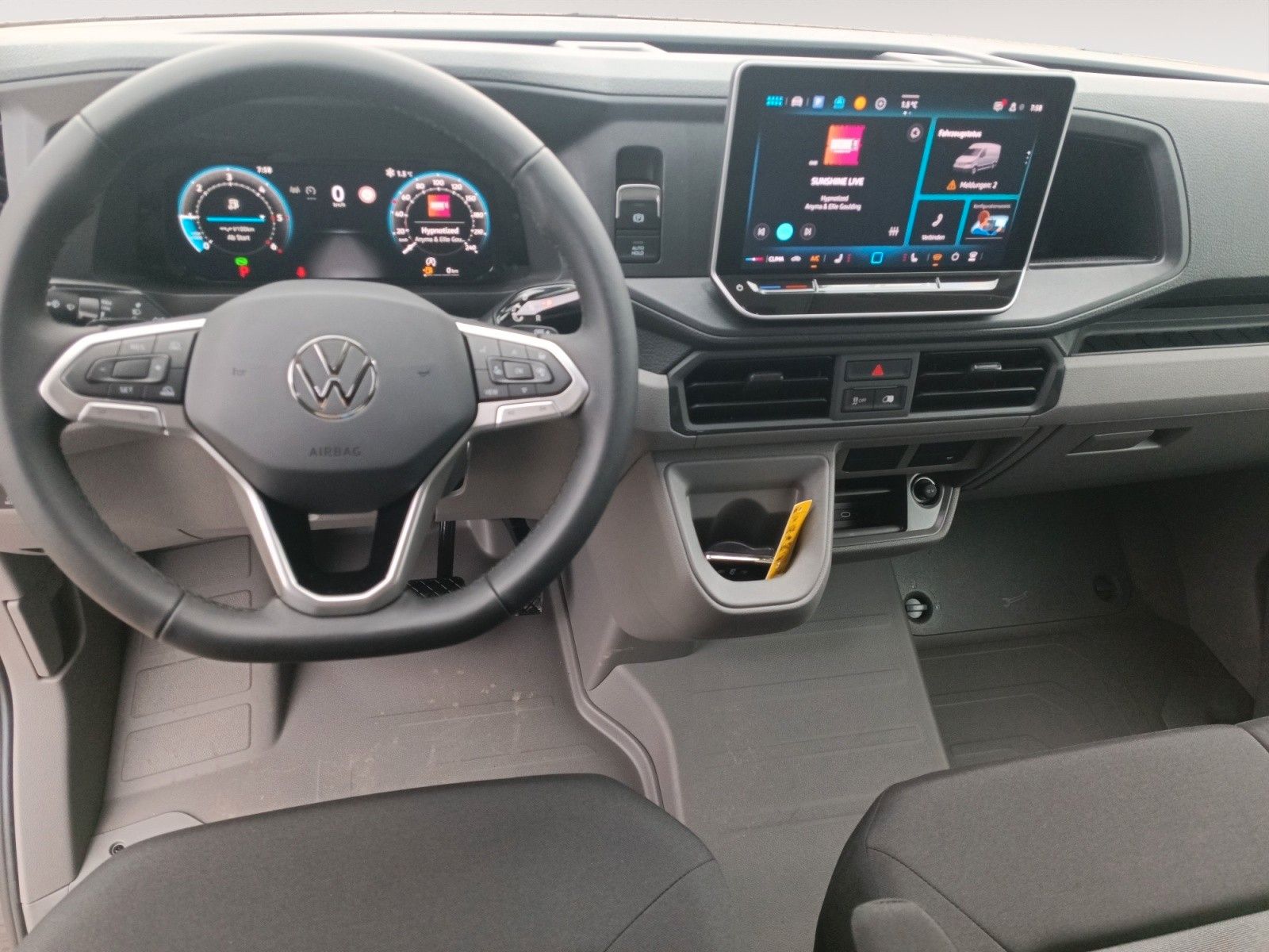 Fahrzeugabbildung Volkswagen Crafter 35 TDI 4MOTION Aut *LED*AHZV*RFK*SHZ*APP