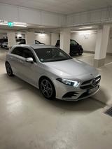 Mercedes-Benz Sehr gepflegt - AMG - LED - 8-fach bereift - Mercedes-Benz A 200 Gebrauchtwagen in München