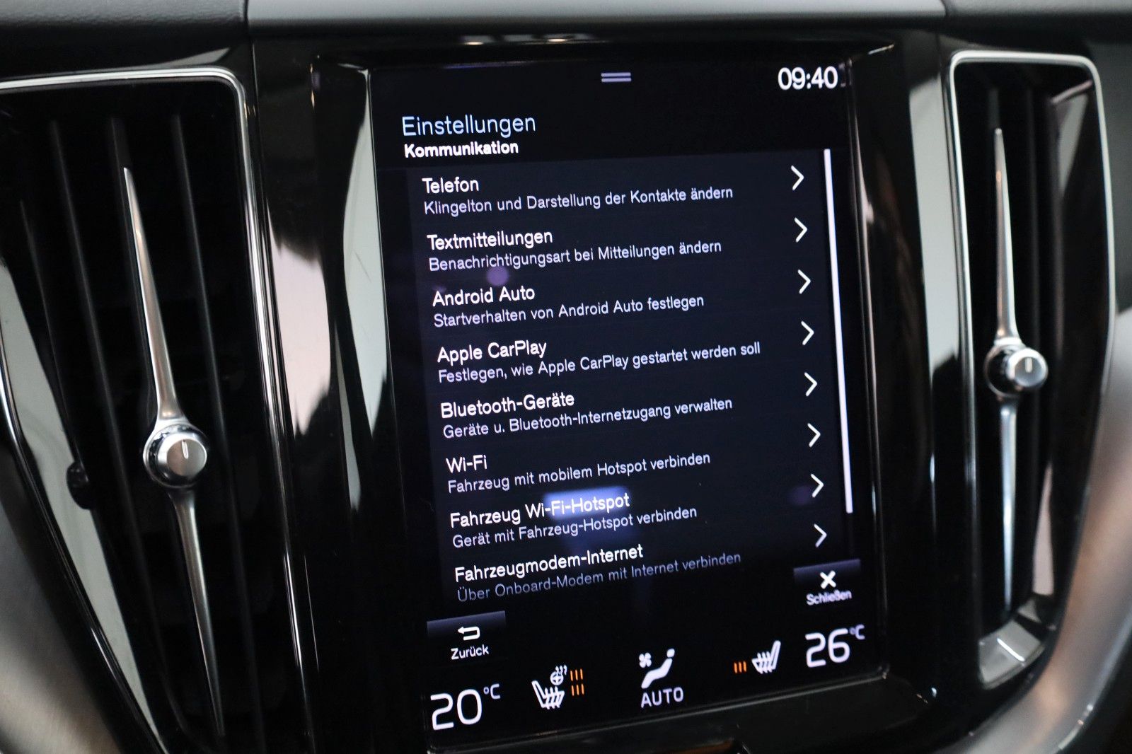 Fahrzeugabbildung Volvo XC60 D4 MomentumPro,Leder,Navi,LED,Kamera,SH,PDC