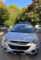 Hyundai ix35 2.0 Comfort 2WD Comfort - Hyundai ix35 in Stuttgart