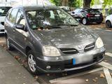 Nissan Almera Tino - gebrauchte Nissan Almera Tino aus dem Jahr 2004