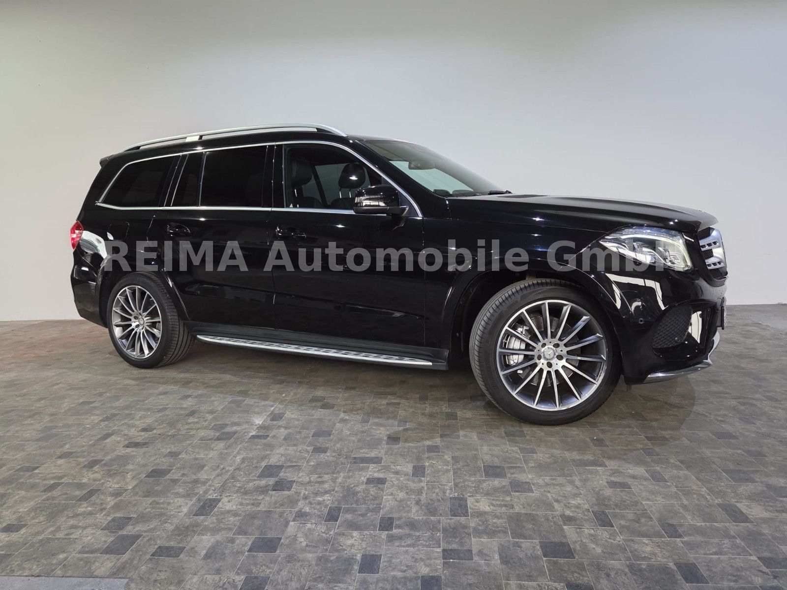 Fahrzeugabbildung Mercedes-Benz GLS 350 d 4Matic, 7 Sitzer, 360°, Pano