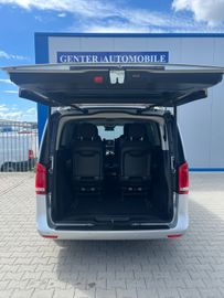 Mercedes V 250 - 12