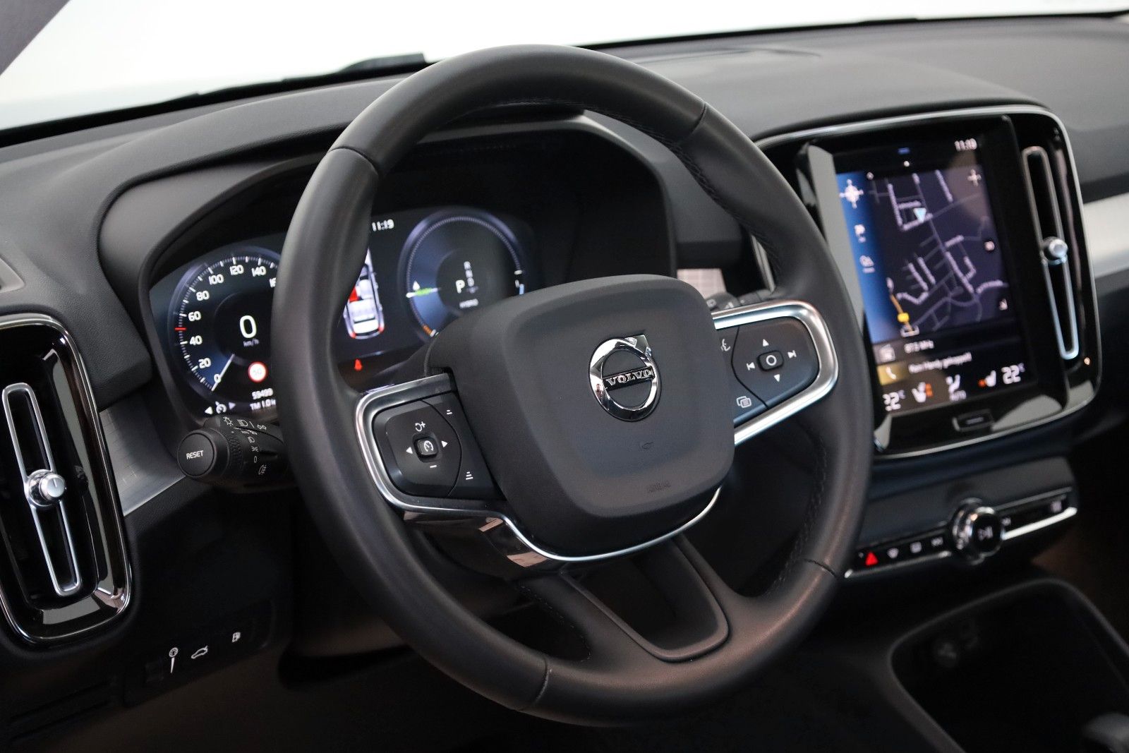Fahrzeugabbildung Volvo XC40 Inscription Expression,Navi,LED,SH,Kamera