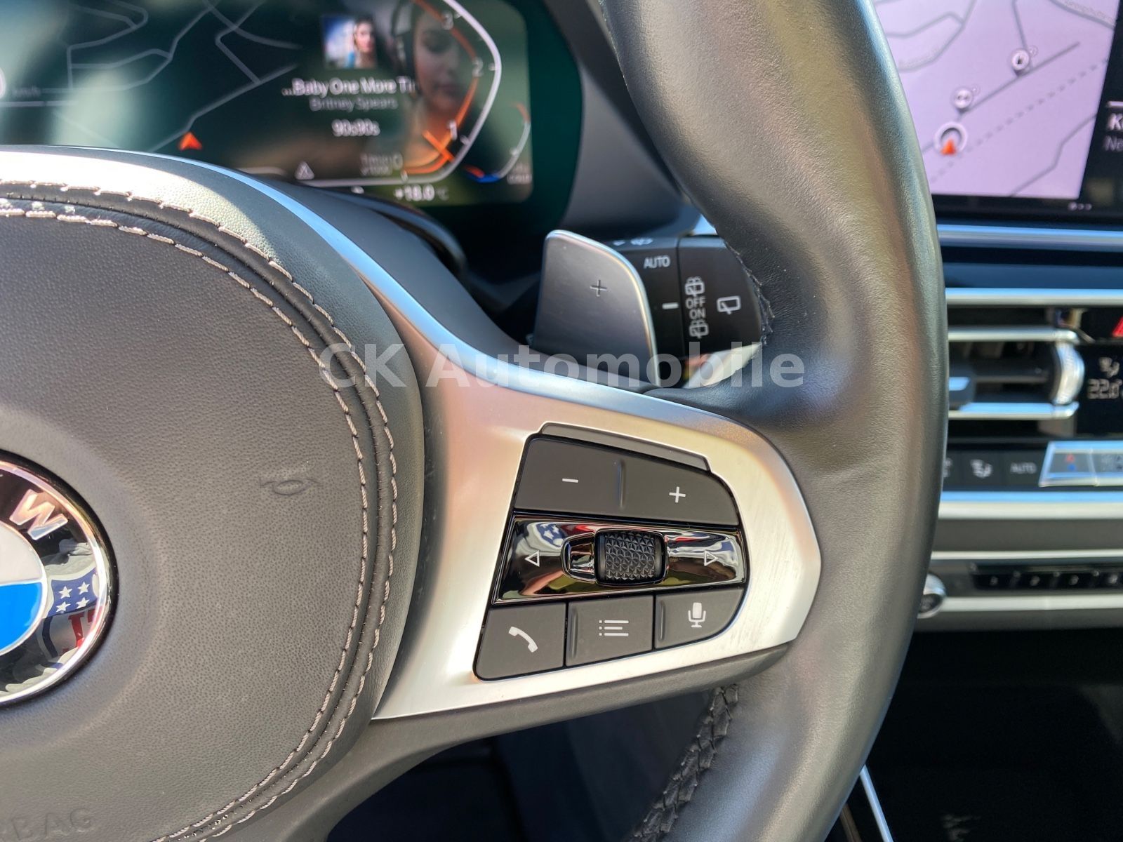 Fahrzeugabbildung BMW X5 xDrive 30d MSport/22Zoll/HeadUp/Pano/360°/LED