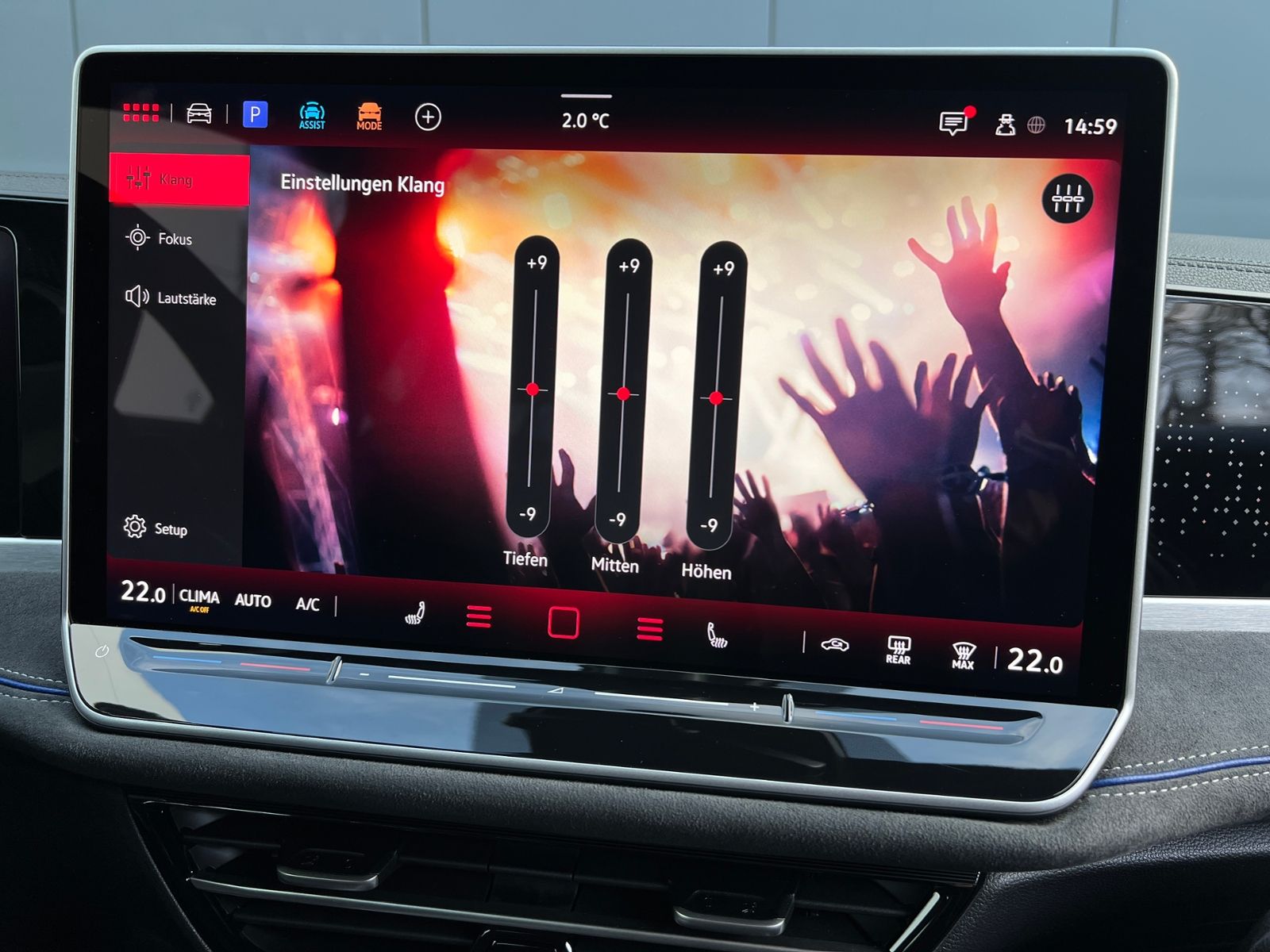 Fahrzeugabbildung Volkswagen Passat Variant R-Line 2.0 TDI DSG 4MOTION *AHK,