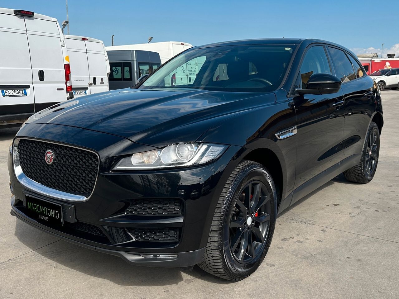 JAGUAR F-Pace
