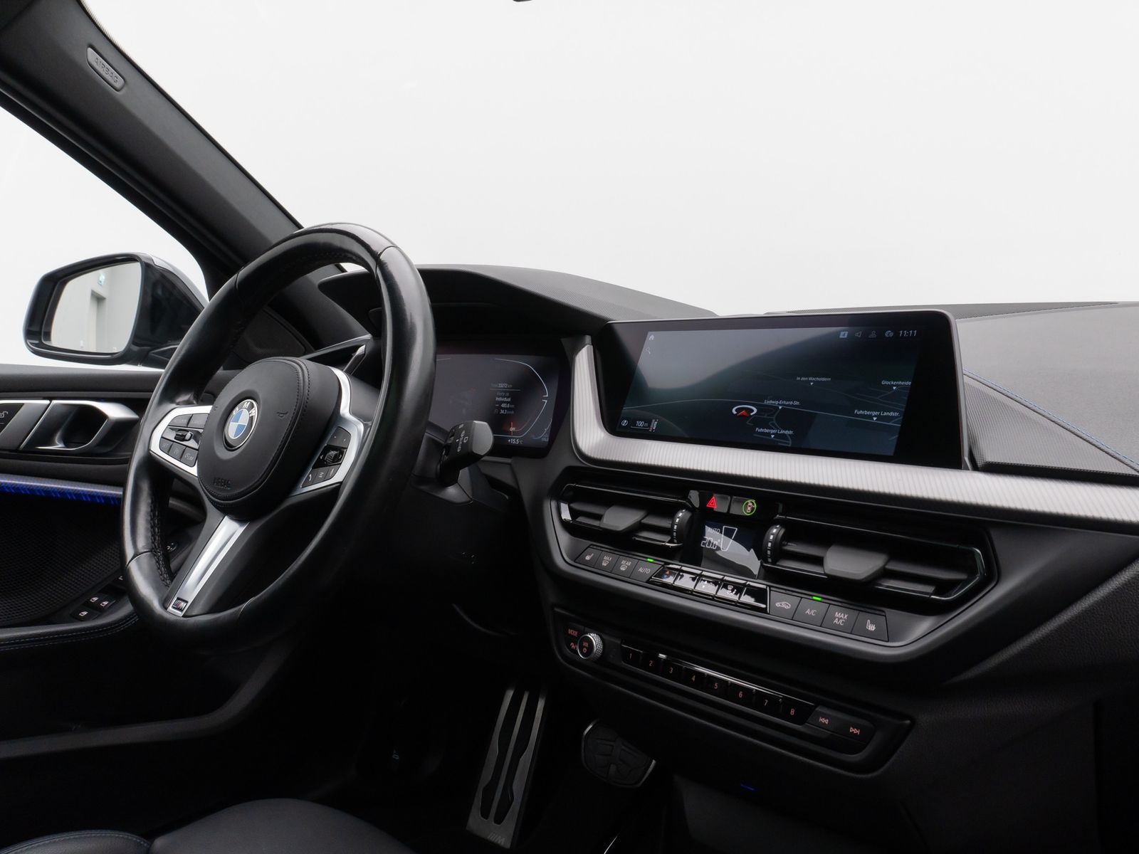 Fahrzeugabbildung BMW 120i M Sport Panorama DAB HiFi Fernlichta 18Zoll