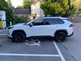 Toyota RAV 4 2.5 Hybrid Team Deutschland Auto AWD T... - Toyota RAV 4 Gebrauchtwagen in München