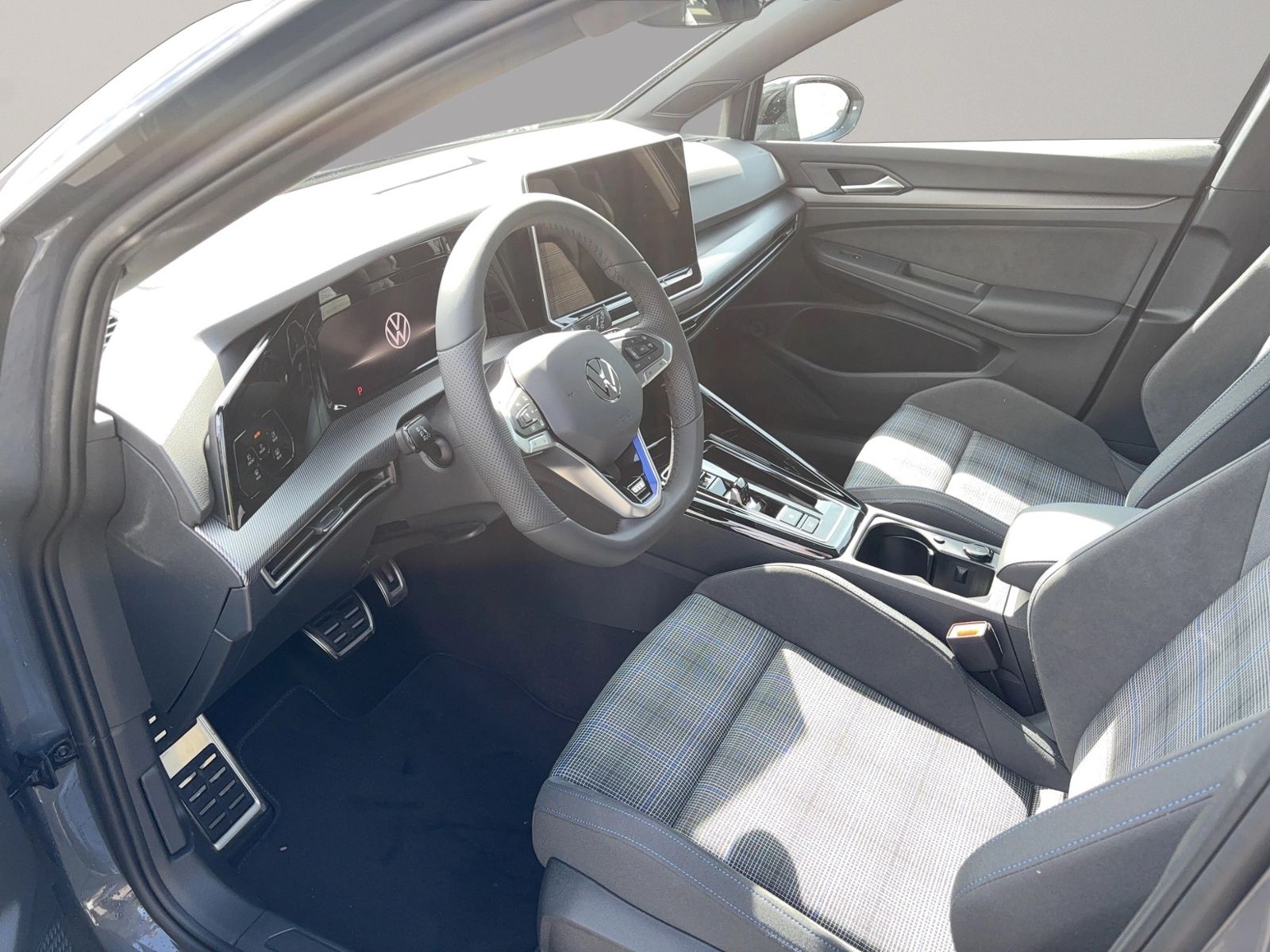 Golf GTE 1.5 eHybrid, AHK, BlackStyle, IQ.Light