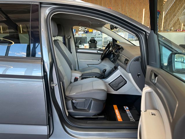 MYAUTOCENTER – Gebraucht- und Jahreswagen mit Werkstattservice in Pfaffenhofen Volkswagen Touran Comfortline BMTStart-Stopp *7 Sitzer*ACC