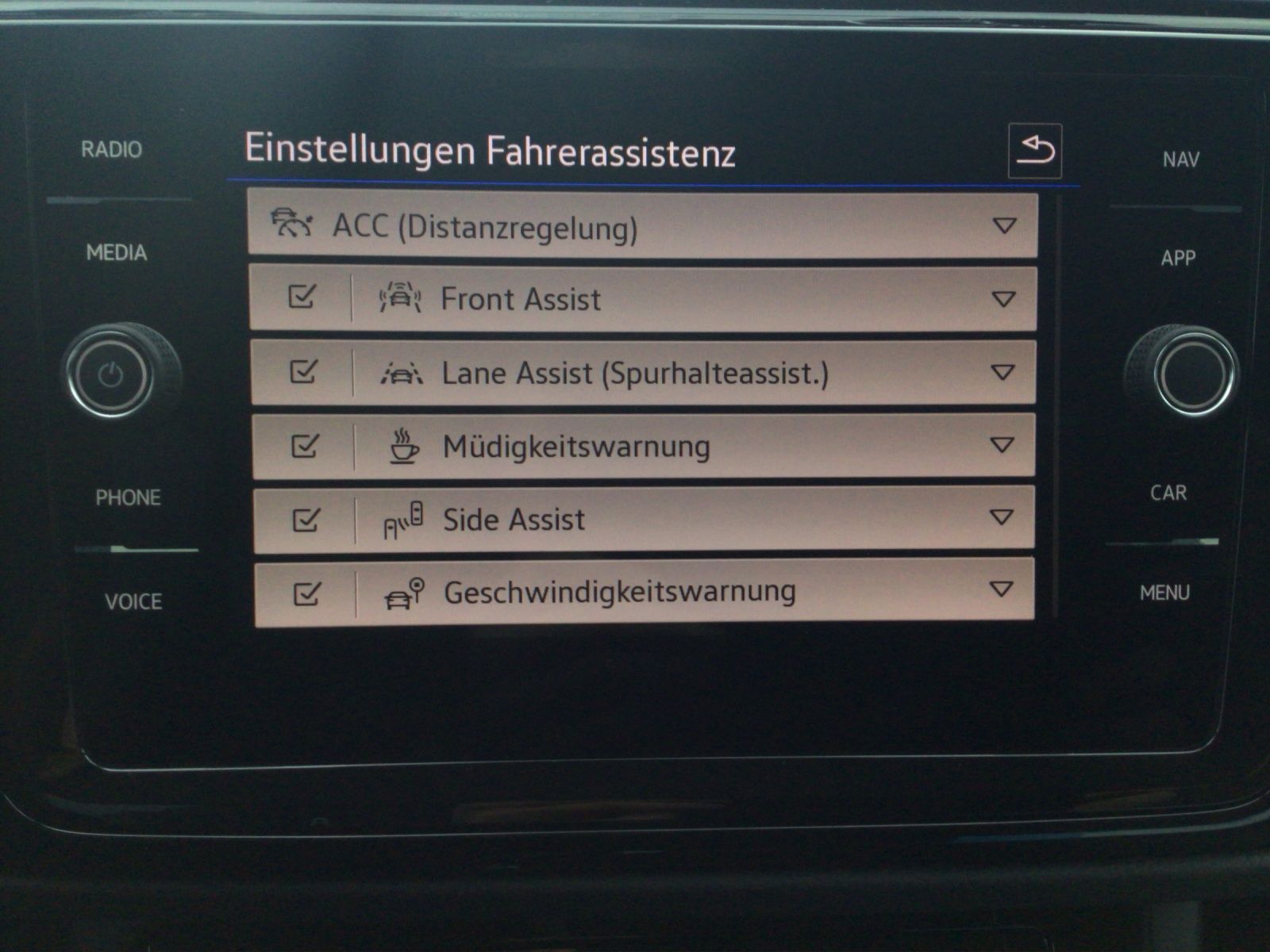 Volkswagen Touran - Bild 15