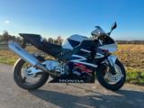Honda Fireblade CBR900 / SC50  - HONDA CB900F