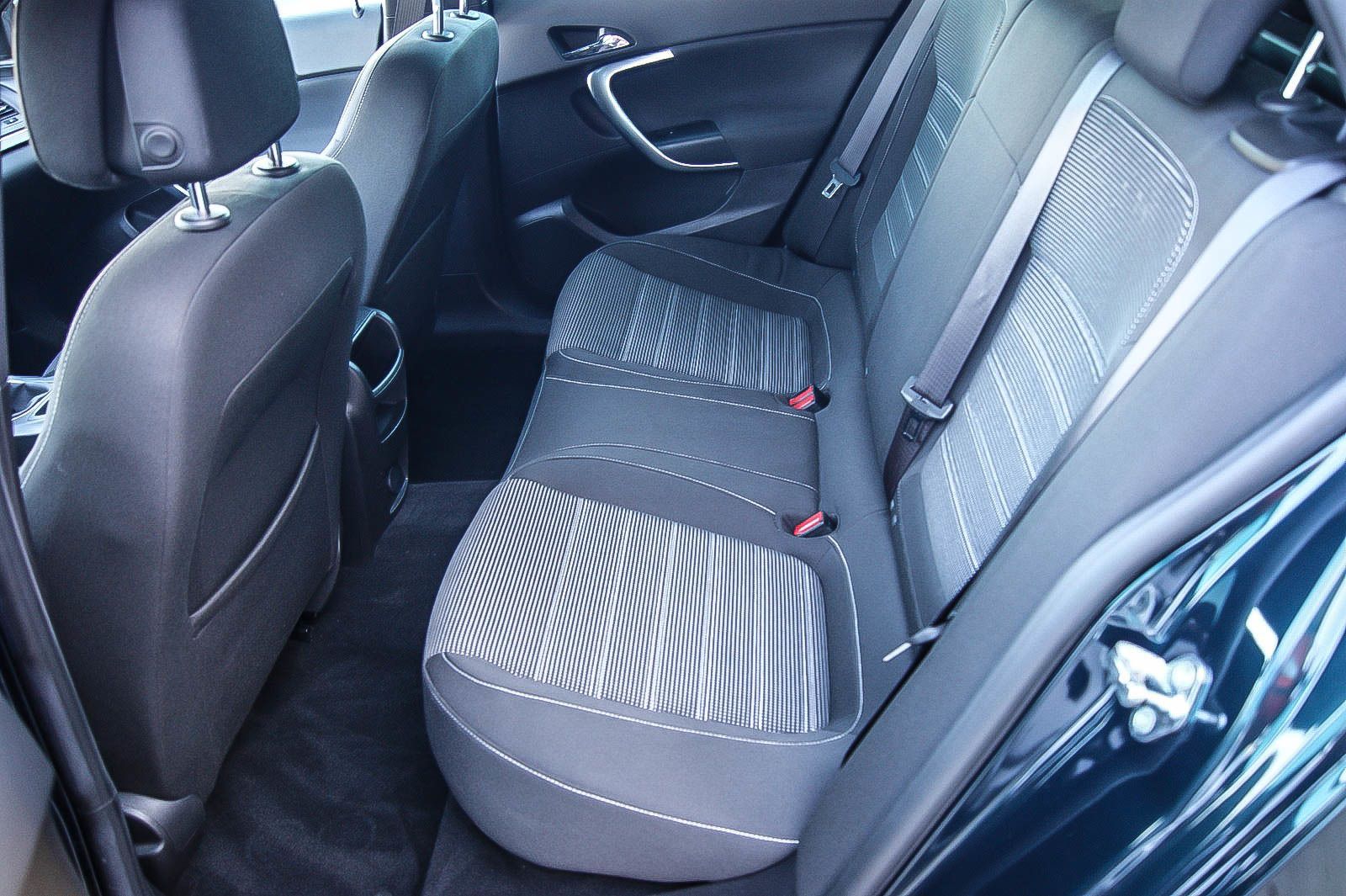 Fahrzeugabbildung Opel Insignia ST 16 SIDI Turbo SPORT OPC NAVIGATION