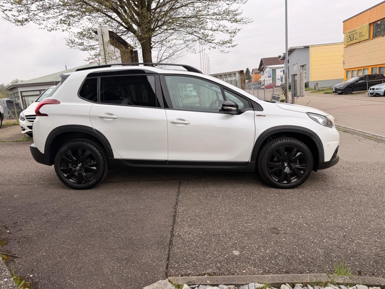 Peugeot 2008 Allure 110 GT Line Automatik Leder Pano PDC