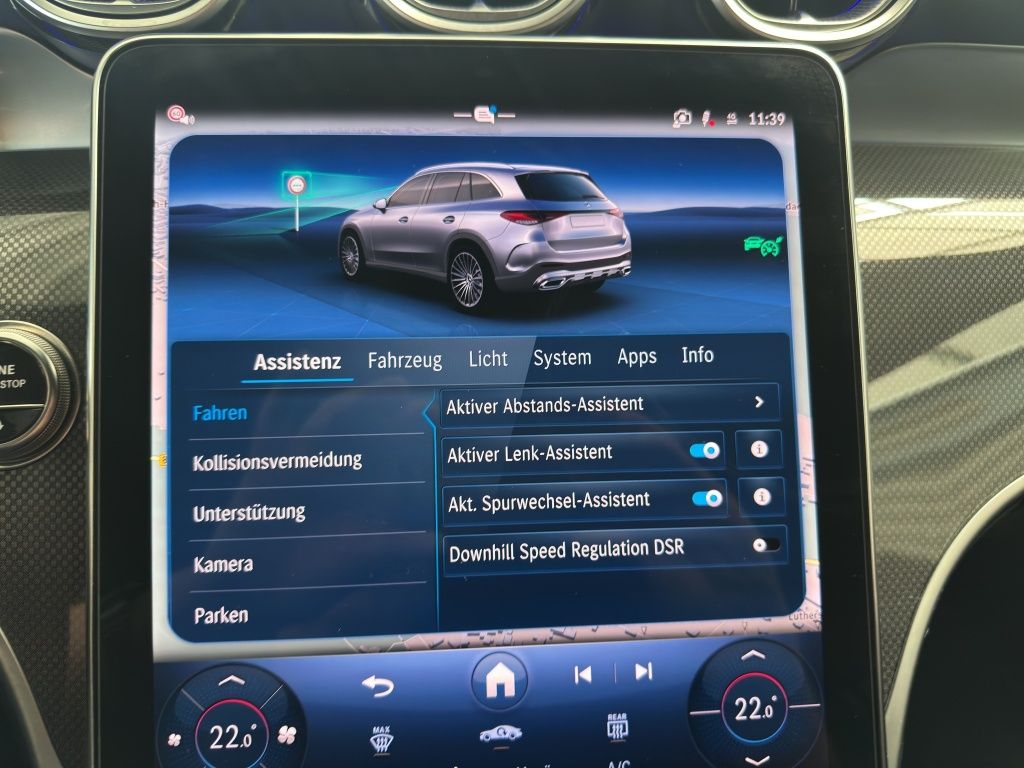 Fahrzeugabbildung Mercedes-Benz GLC 300 d 4M AMG*AHK*DISTR*MEMO*KAM*TOTW*LED