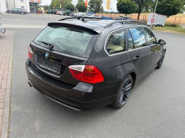 BMW 330 - 6