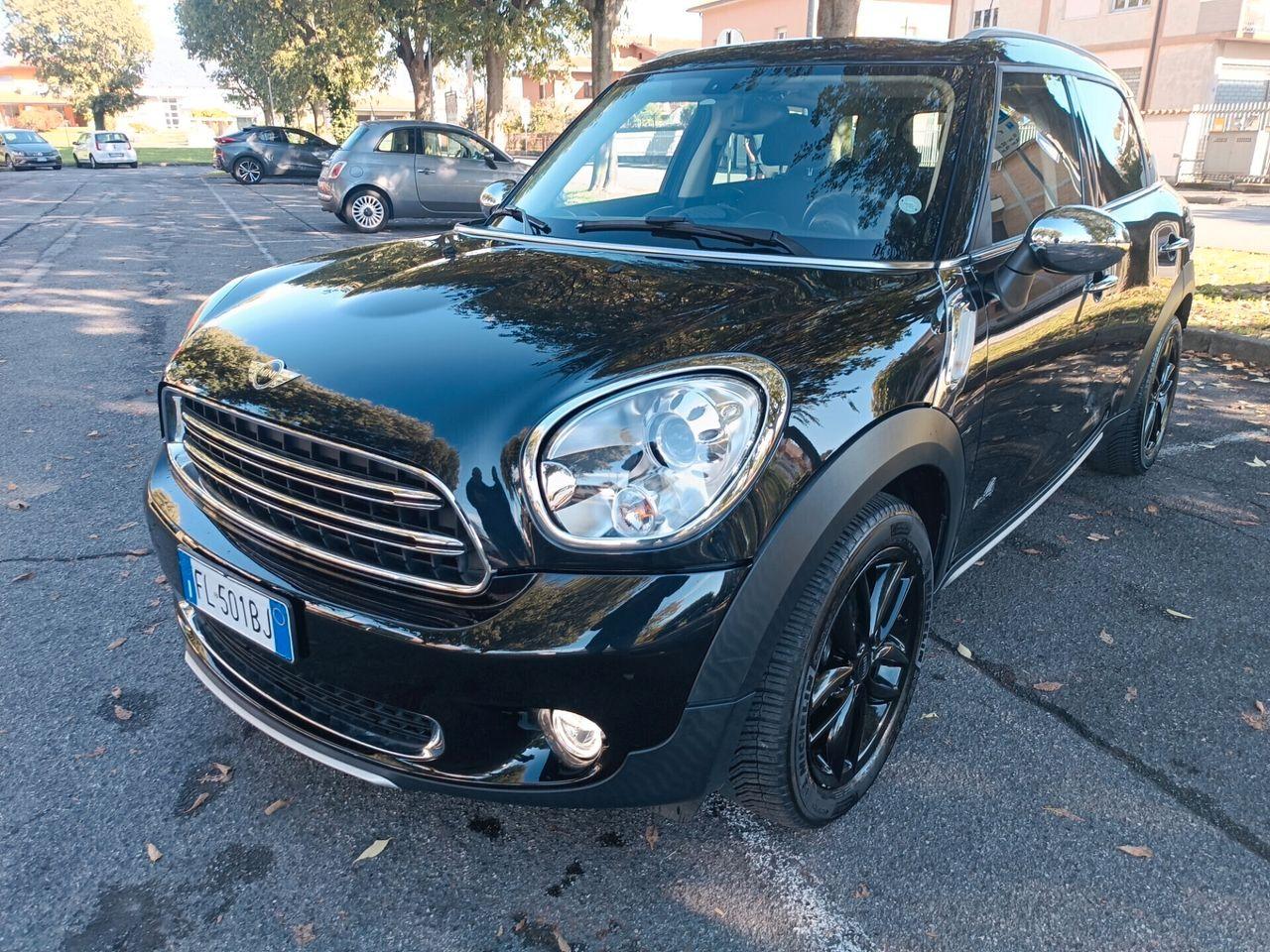 MINI Countryman D (Cooper)