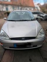 Ford Focus - Ford Focus aus 2000: Kombi