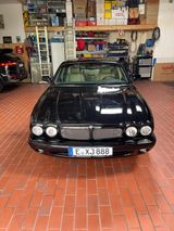Jaguar XJR 4.0 XJR - Jaguar XJR: 4.0
