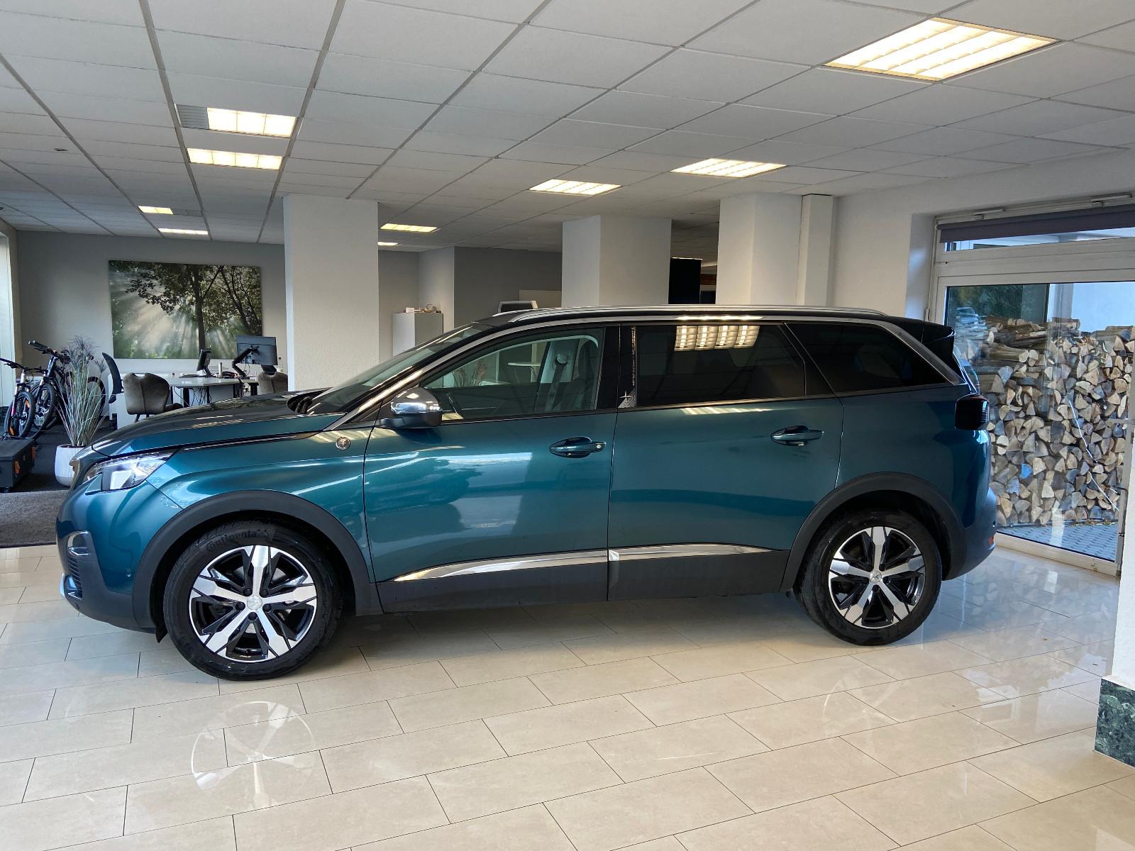 Peugeot 5008 Crossway 7 Sitze, Panora, AHK, Kamera