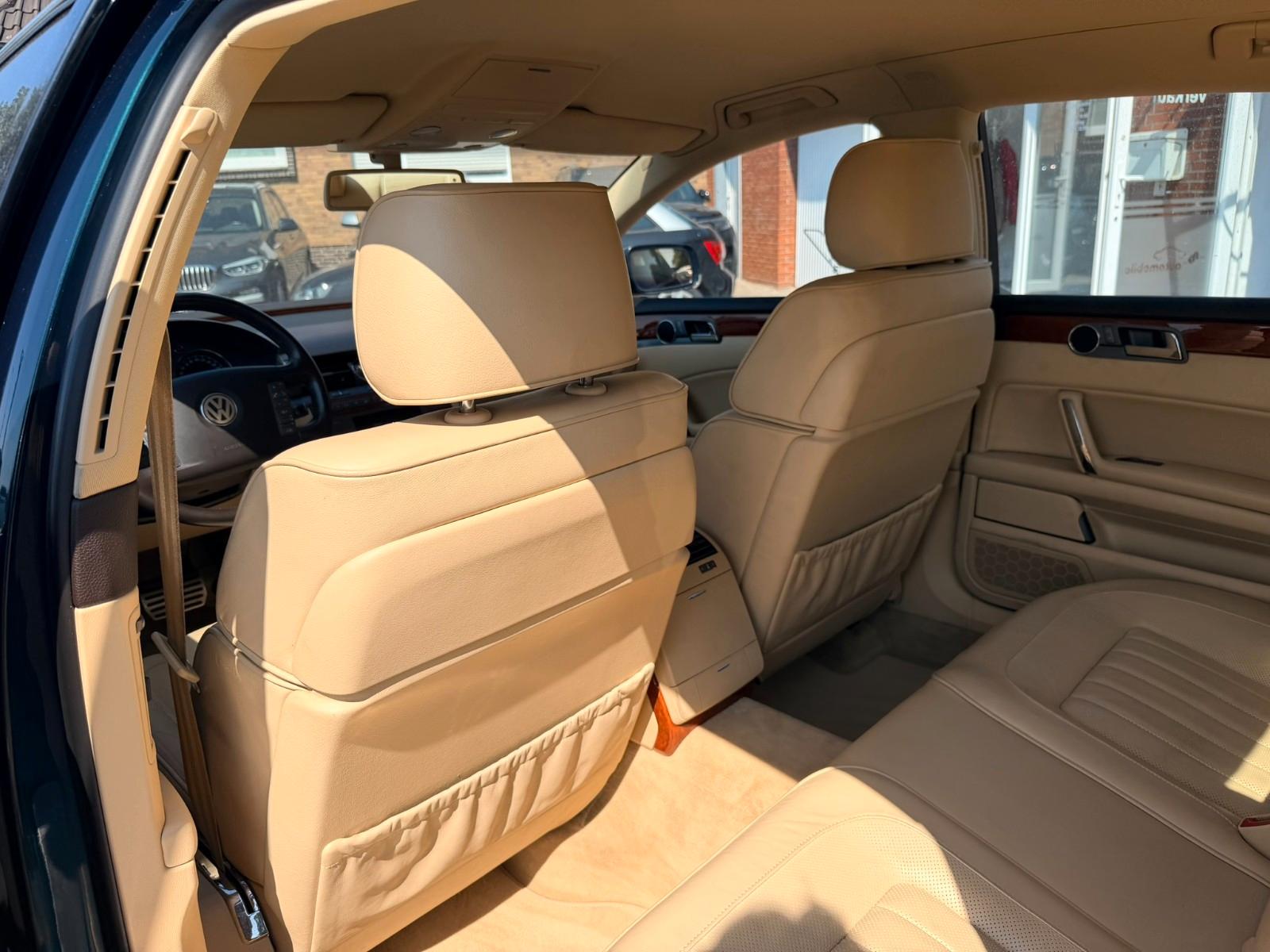 Volkswagen Phaeton V8 4Motion Massage NAVI TMP S-Heft MEMOR