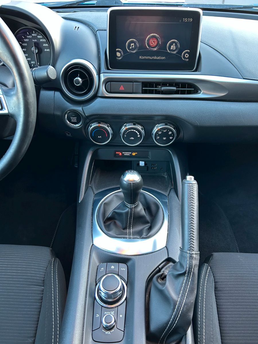 Fahrzeugabbildung Fiat 124 Spider 1.4 Multiair Turbo Klima Bluetooth LM