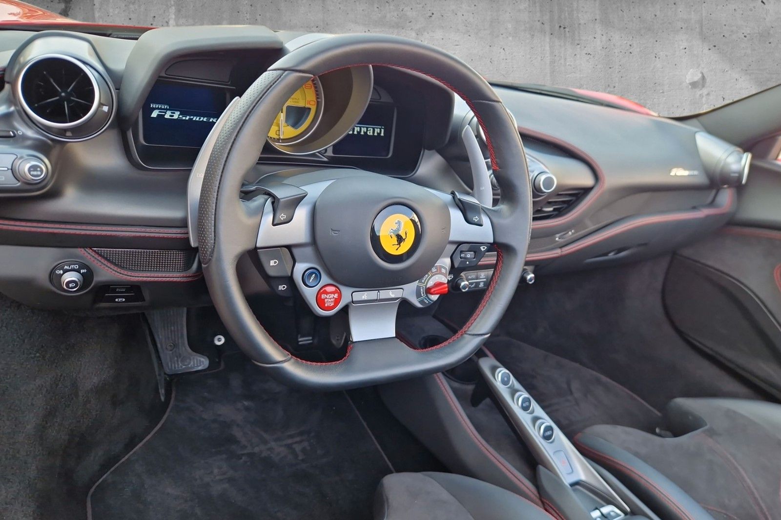 Fahrzeugabbildung Ferrari F8 Spider*1. Hd*dt.Auto*Racing-Sitze*Pista Felge