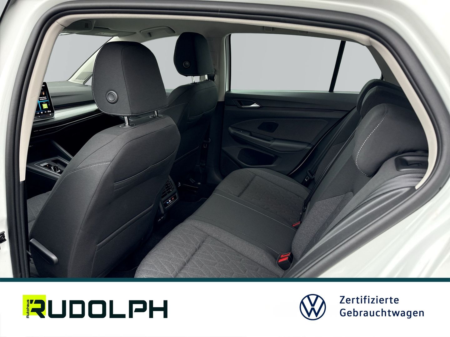 Volkswagen Golf VIII Life 1.5 eTSI DSG LED ACC Navi Fernlic foto 10