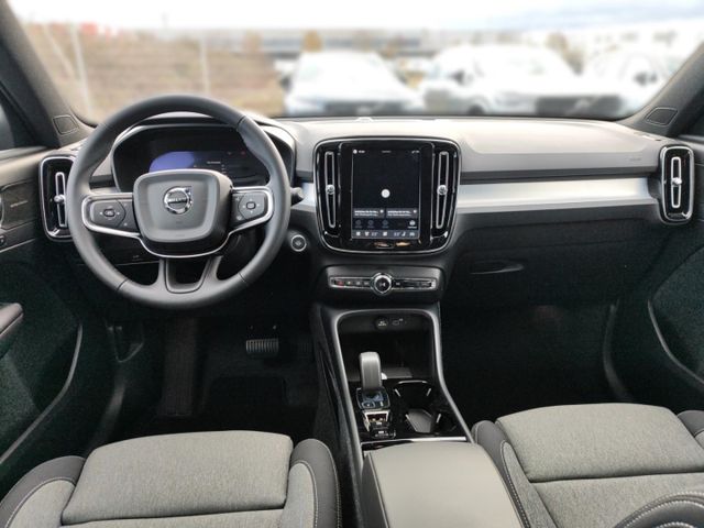 VOLVO XC 40 (Bild 18 von Array)