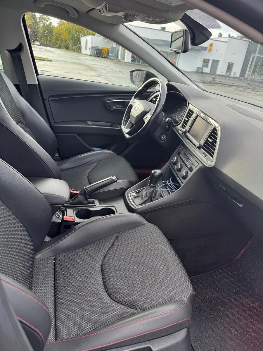 Seat Leon 2015 — photo 8