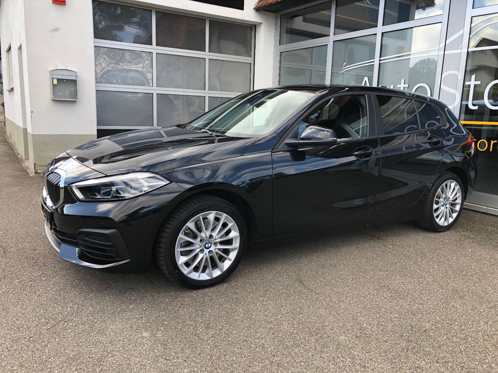 BMW 120i Steptronic Advantage *LED*PANO*CAM*AHK* foto 2